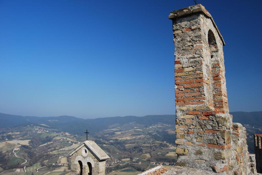 Gaglietole Castello Di Cisterna 아파트 호텔 외부 사진