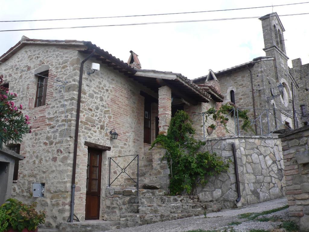 Gaglietole Castello Di Cisterna 아파트 호텔 외부 사진