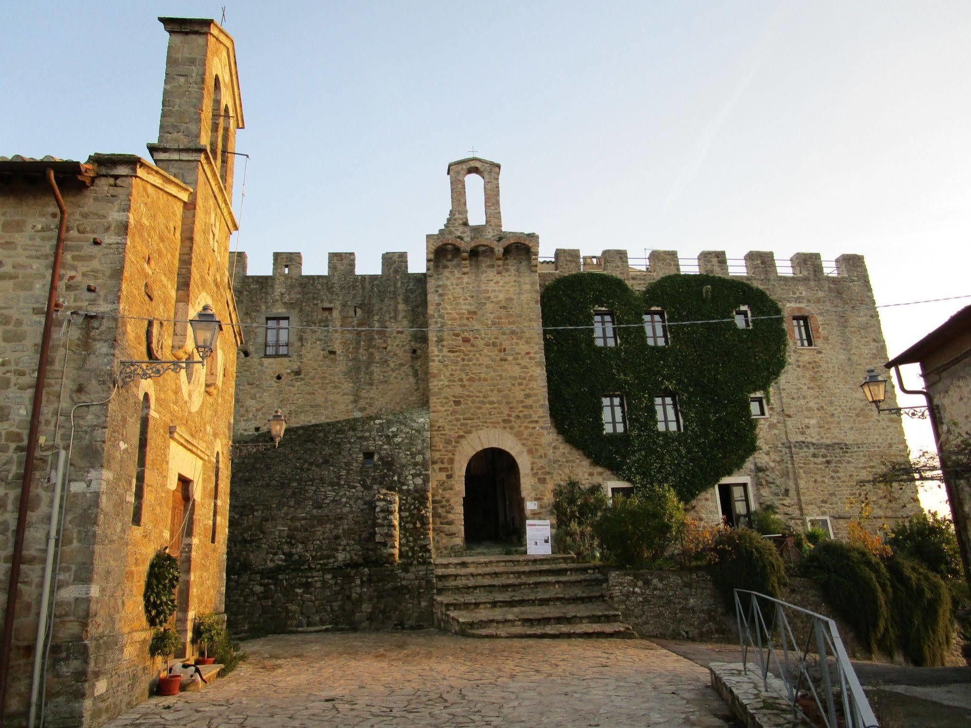 Gaglietole Castello Di Cisterna 아파트 호텔 외부 사진