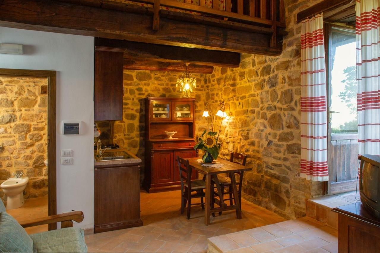 Gaglietole Castello Di Cisterna 아파트 호텔 외부 사진