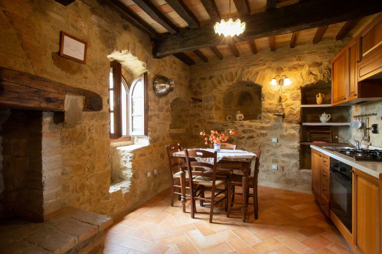 Gaglietole Castello Di Cisterna 아파트 호텔 외부 사진